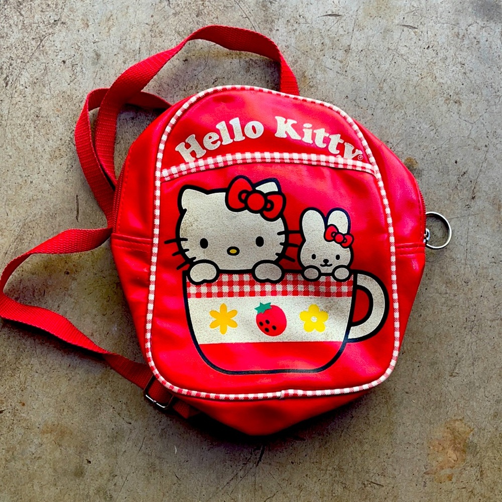 Hello Kitty sparkly mini backpack!